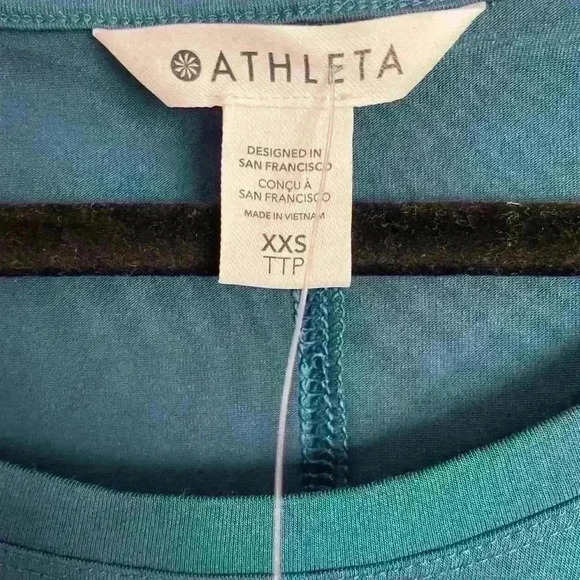 Athleta long sleeve top - Picture 3 of 3